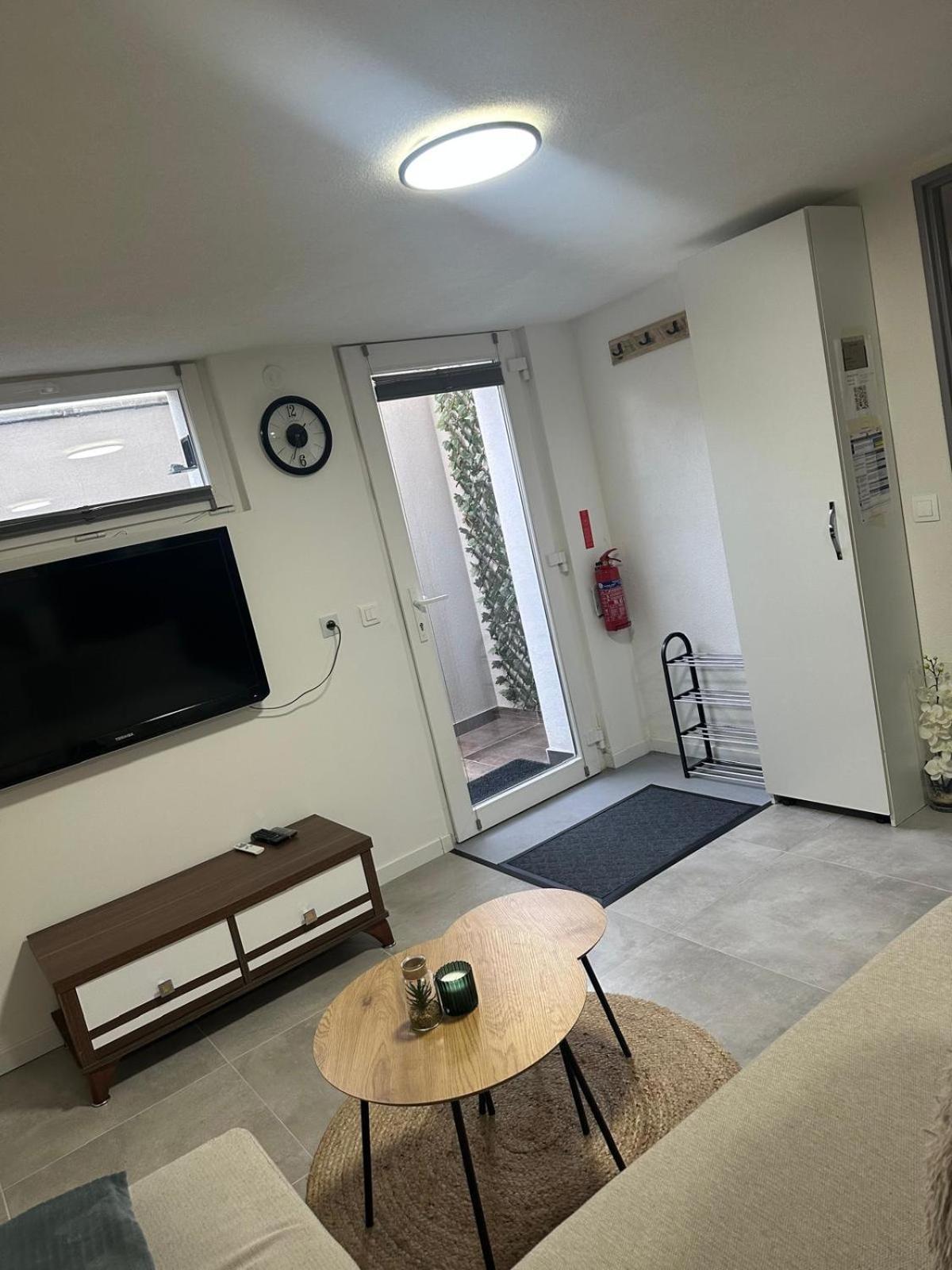 Apartamento Les Mirabelles Ensisheim Exterior foto